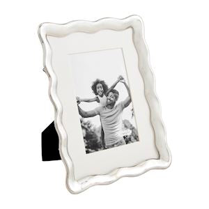 Small Wavy Metal Frame