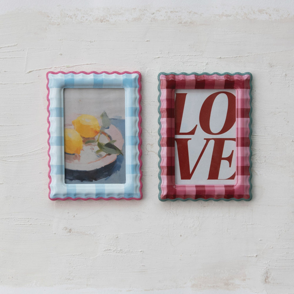 Scalloped Photo Frame w/ Plaid Pattern, 2 Colors