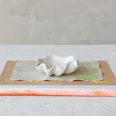 Stoneware Clam Shell Shaped Dish Gold