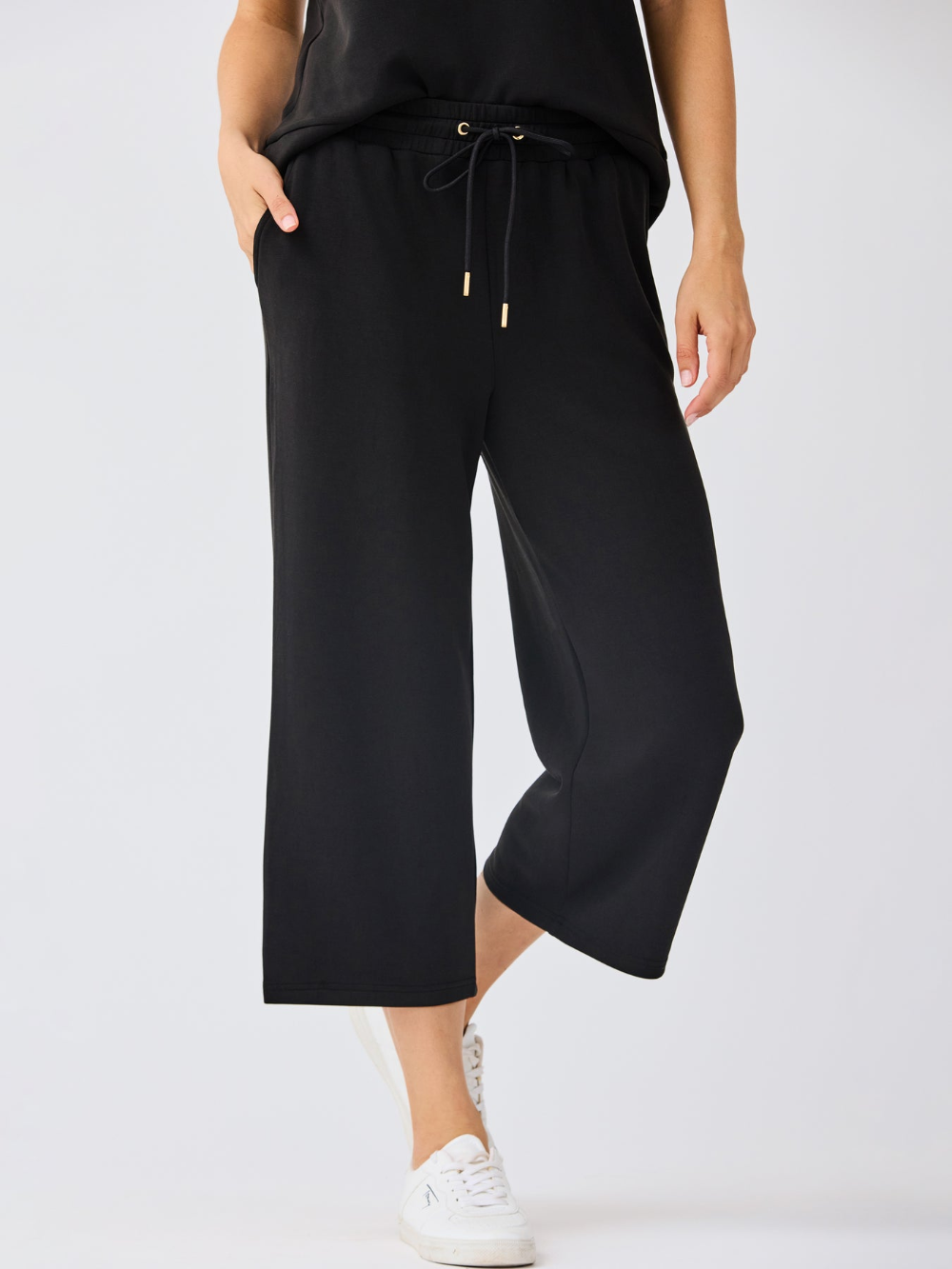 Black Sabrina Cropped PantPant Sabrina