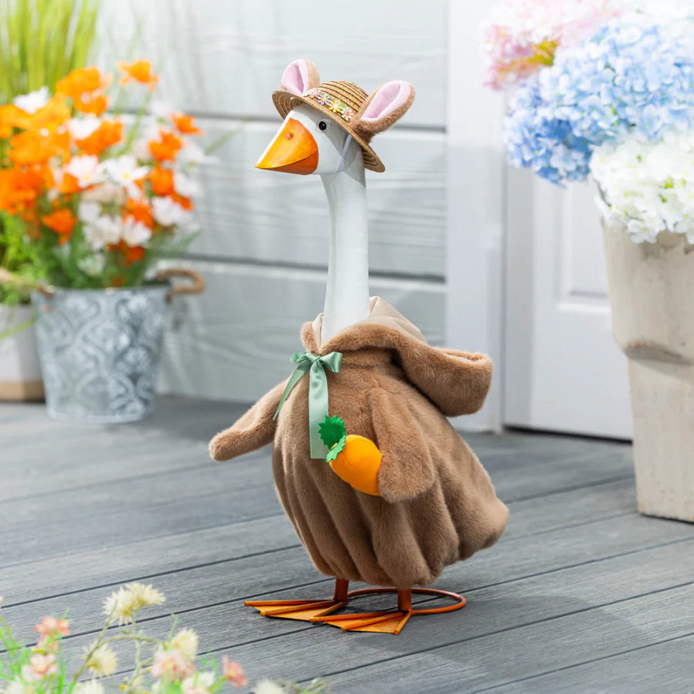 Giddy the Goose Outfit, Everyday Bunny