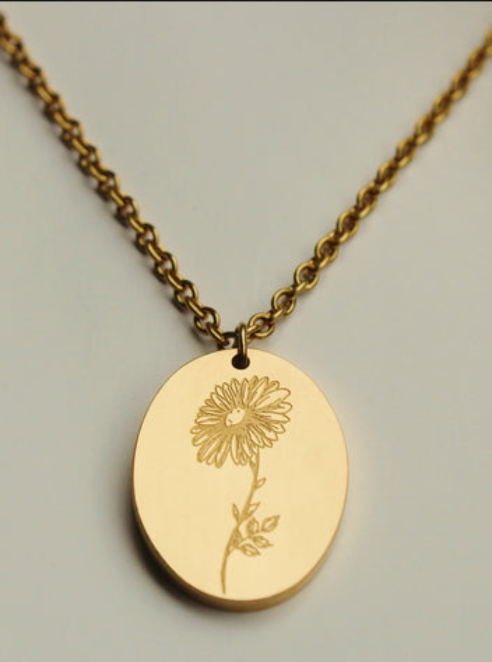 Gold Birth Flower - April Daisy